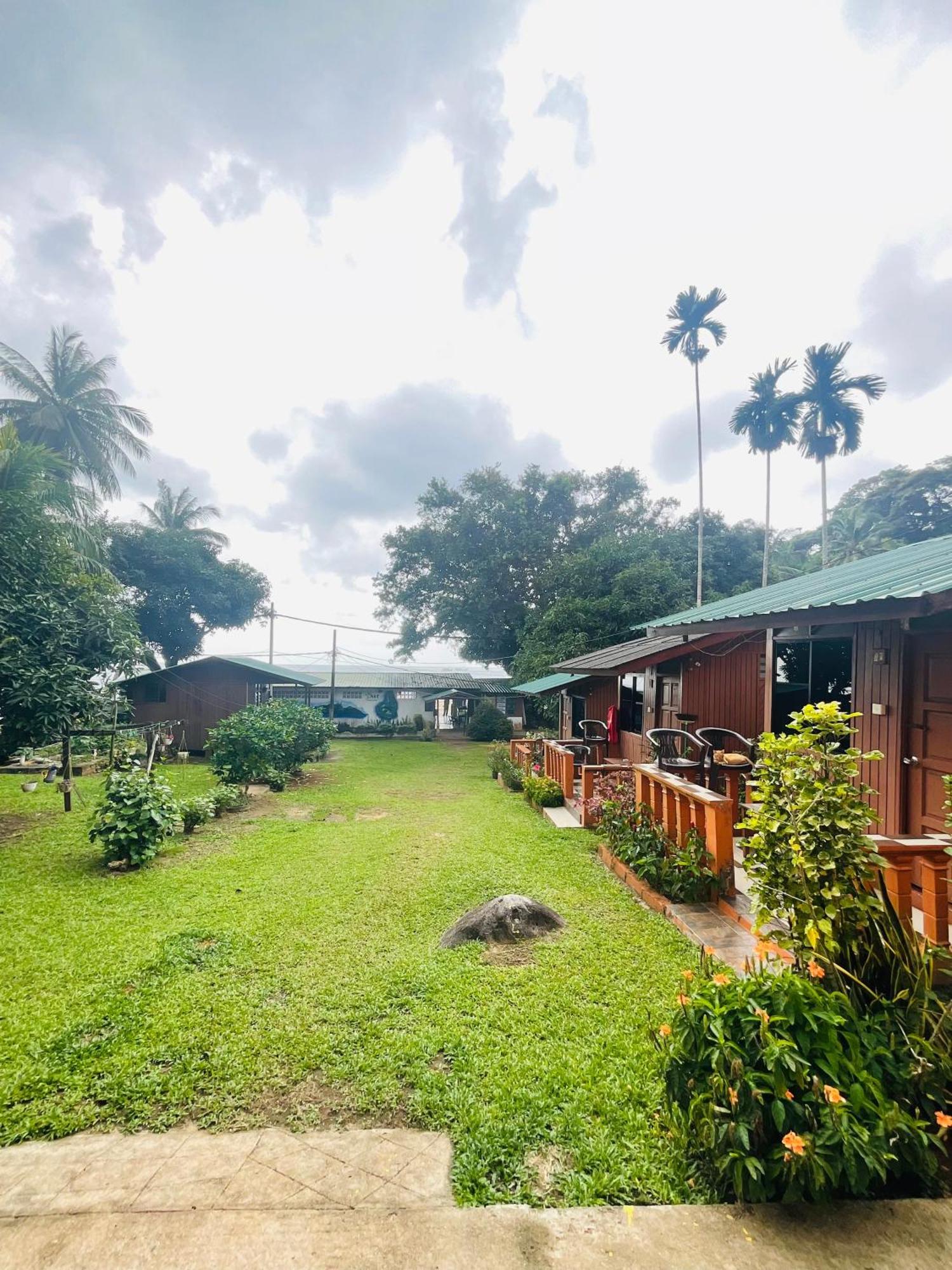 Abc Chalet Tioman Kampong Ayer Batang Esterno foto
