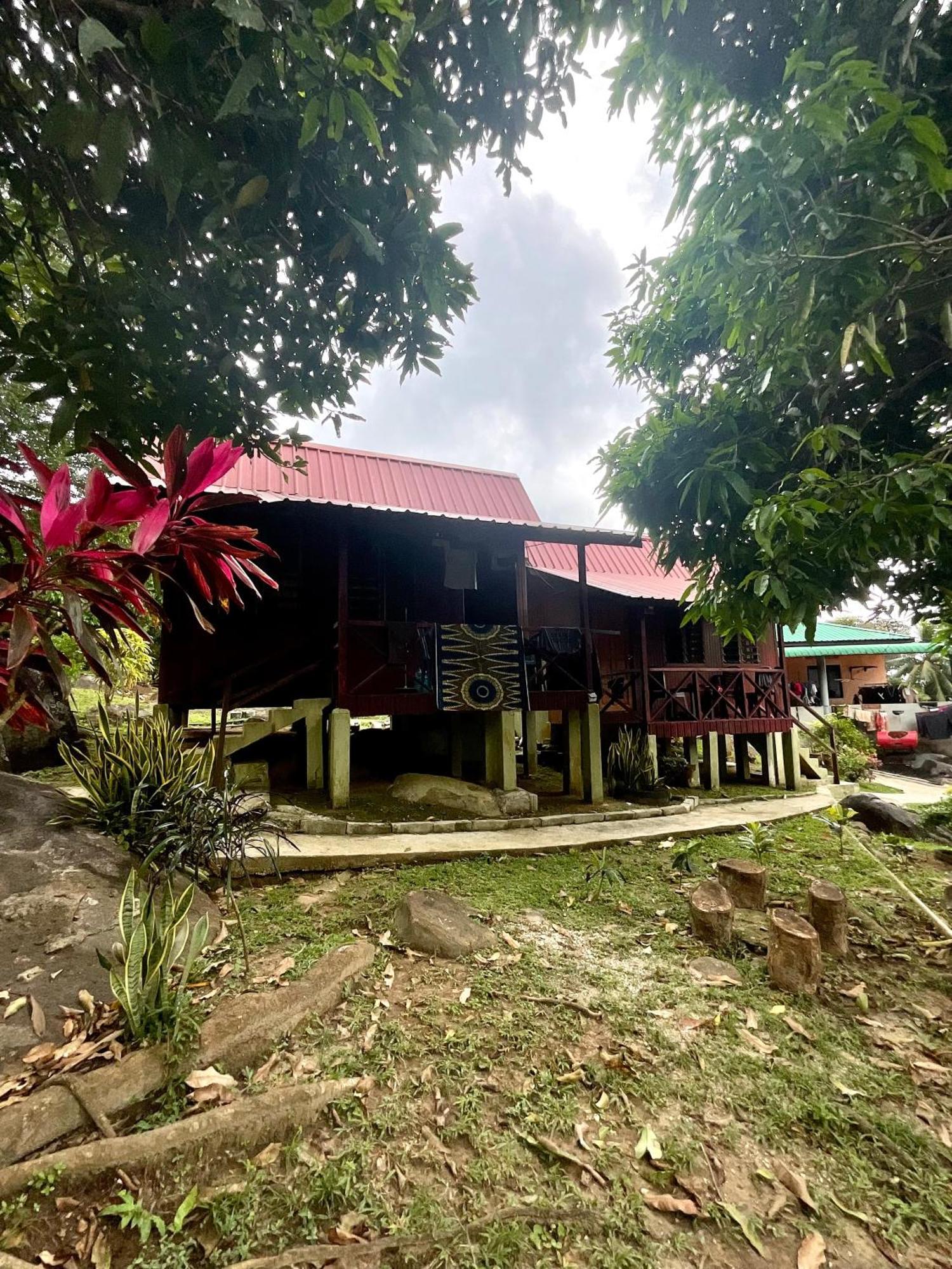 Abc Chalet Tioman Kampong Ayer Batang Esterno foto